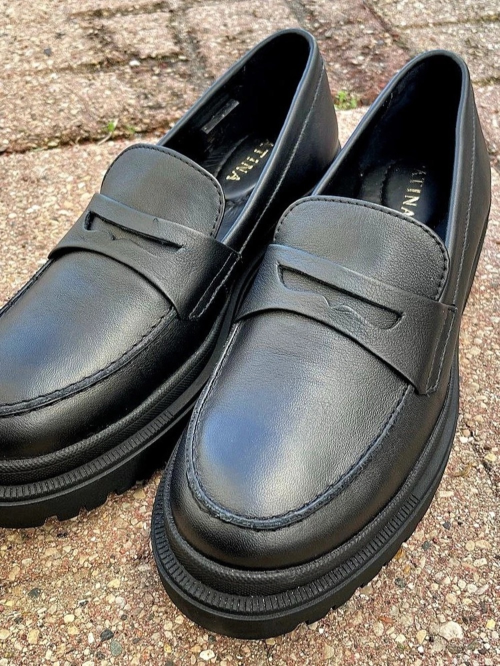 Patina Zoe Chunky Loafer Women's Black Leather US 9